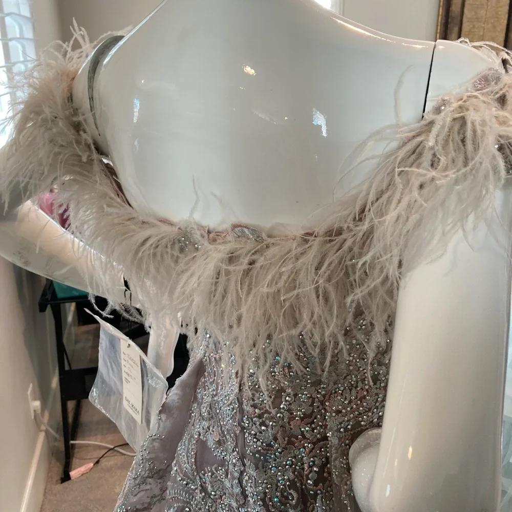 New elegant long dress - Picture 13 of 16